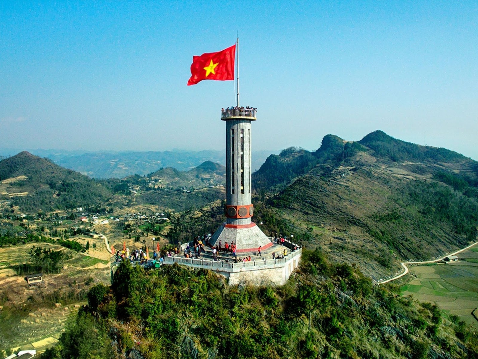 Tiêu đề bài viết:Du lịch Hà Giang Tháng 7, 8, 9 - Khám Phá Những Điểm Đến Tuyệt Vời 2025